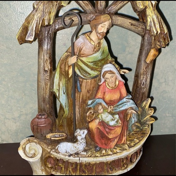 Christ is born figurine - Picture 2 of 3